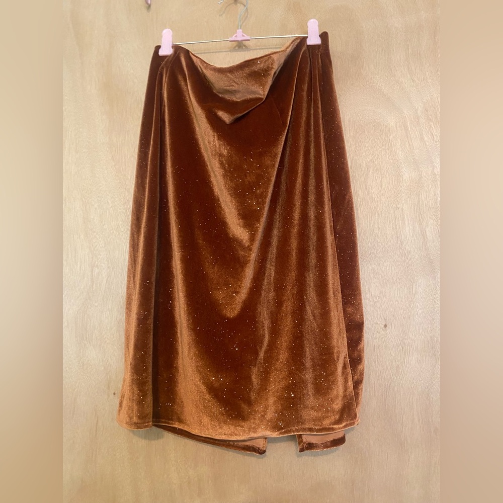 Shimmering Brown Velvet Midi Skirt